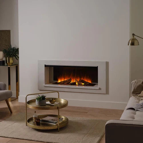 Elektrischer LED-Kamin mit realistischem Flammeneffekt im modernen Wohnzimmer